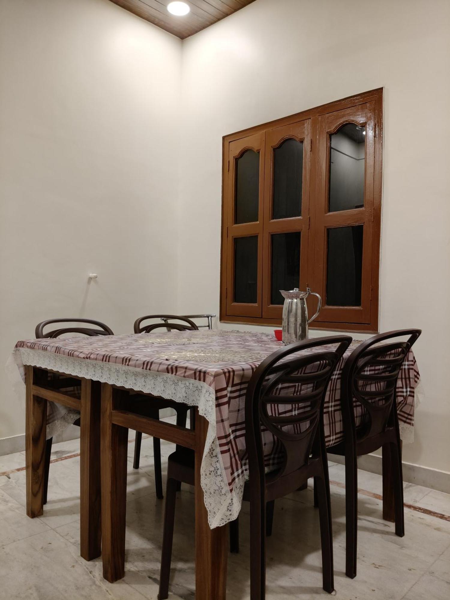 Apartment Kashivas - Spacious 2bhk Near Assi Ghat
