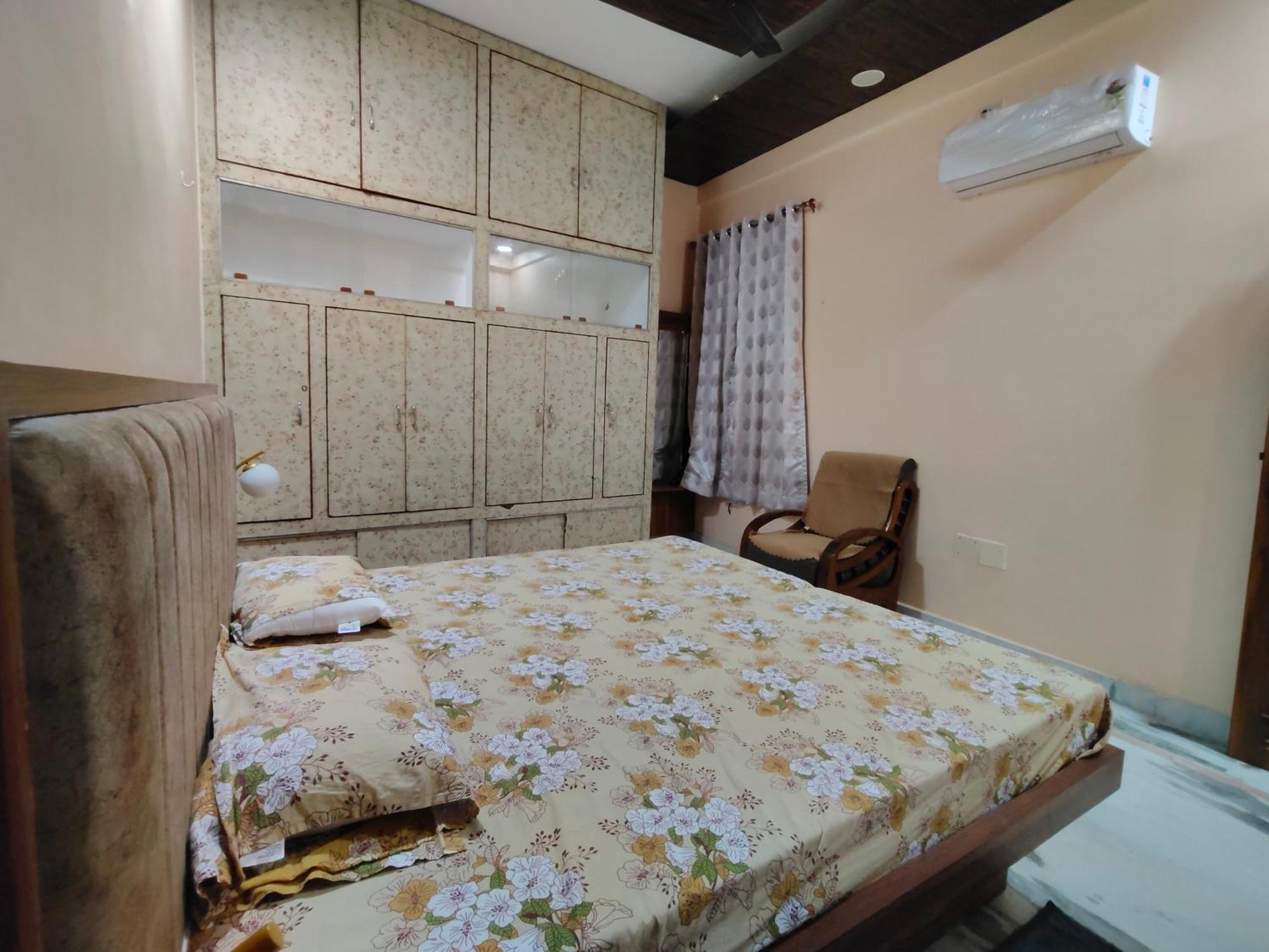 Kashivas - Spacious 2bhk Near Assi Ghat Varanasi