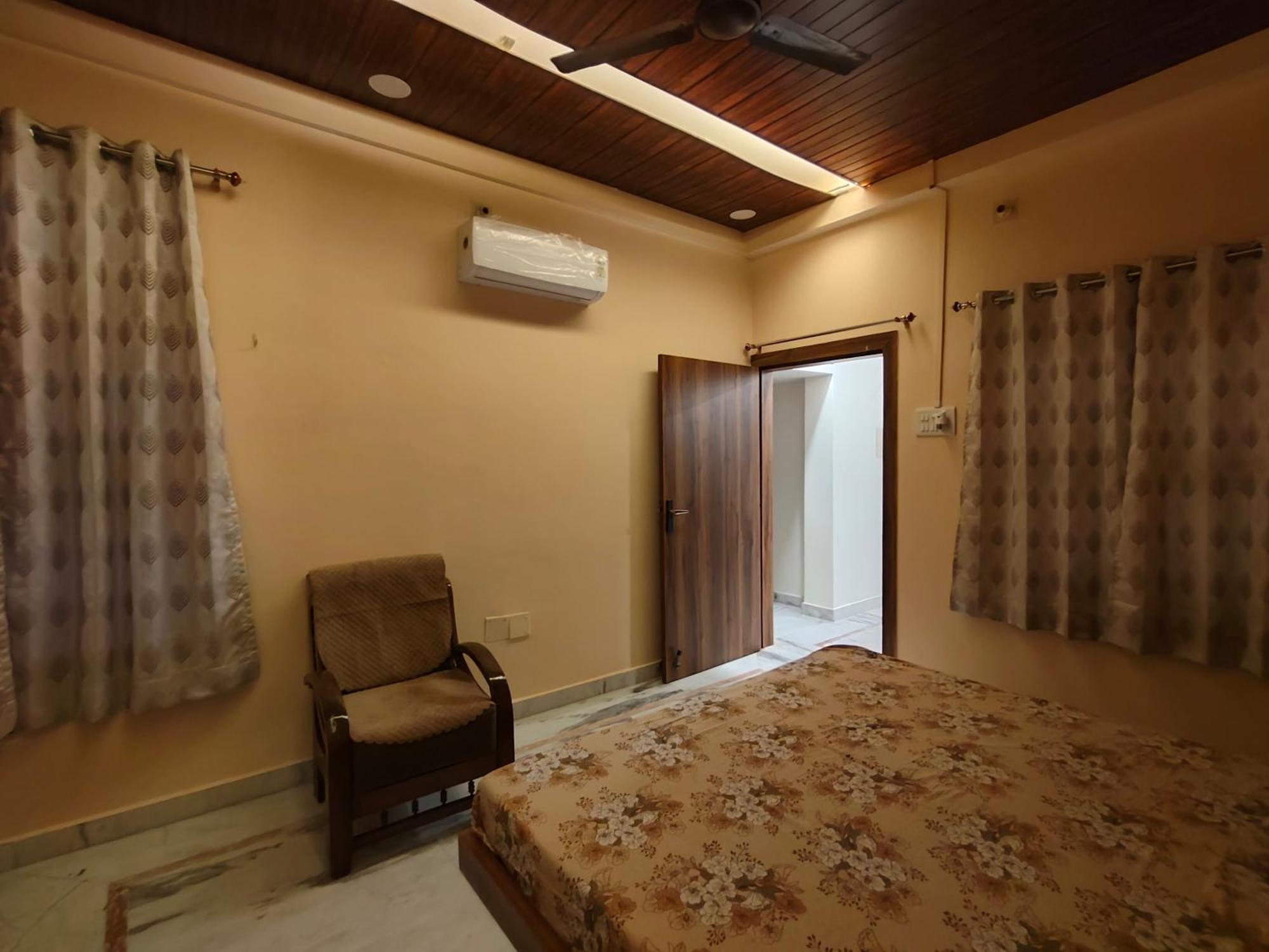 Kashivas - Spacious 2bhk Near Assi Ghat * Varanasi